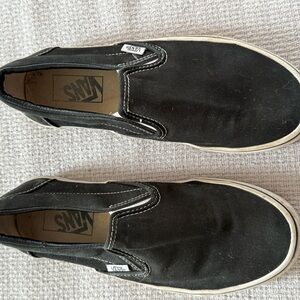 Black classic vans